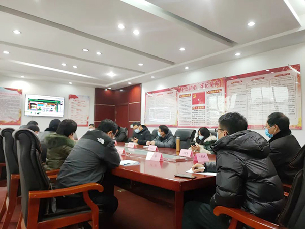 星空网页版组织召开乐安县新区医院（人民医院）发热门诊楼初步设计的评审会.