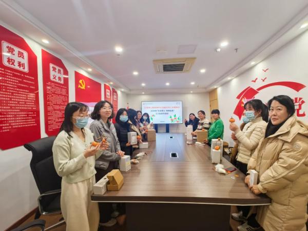 巧手匠心，柿柿如意 ——星空网页版开展2025年三八妇女节活动